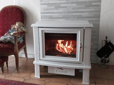 Charleston C4-02 émaillé blanc.jpg