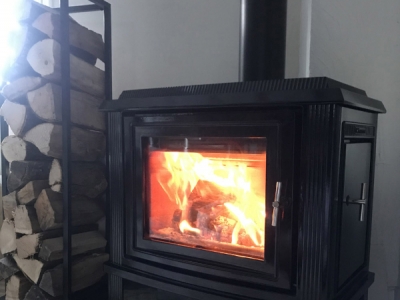 Charleston C4-02 émaillé noir.jpg